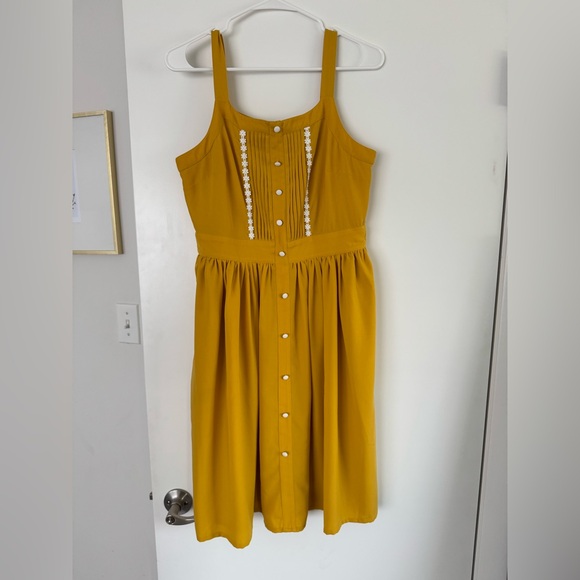 Modcloth Yellow Button-Front Dress - Picture 4 of 6